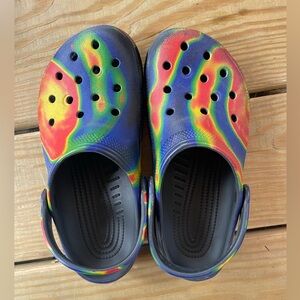 Kids Rainbow Tie-Dye Comfort CROCS